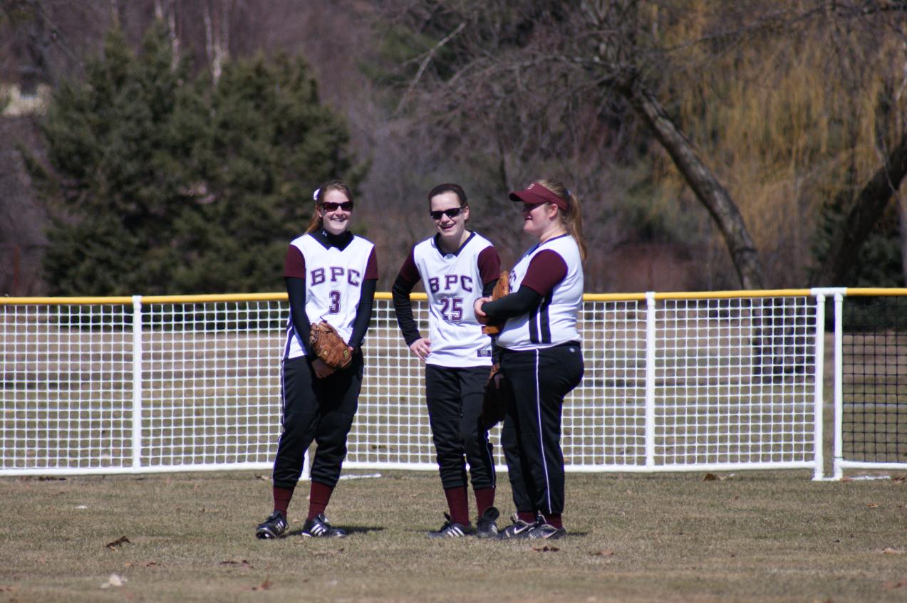 Becker Sweeps NECC Double Header From Bay Path