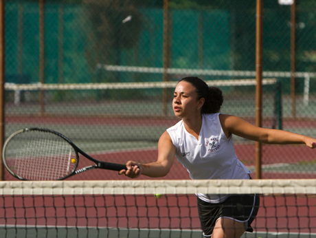 Two Tennis Players Receive NECC Honors.