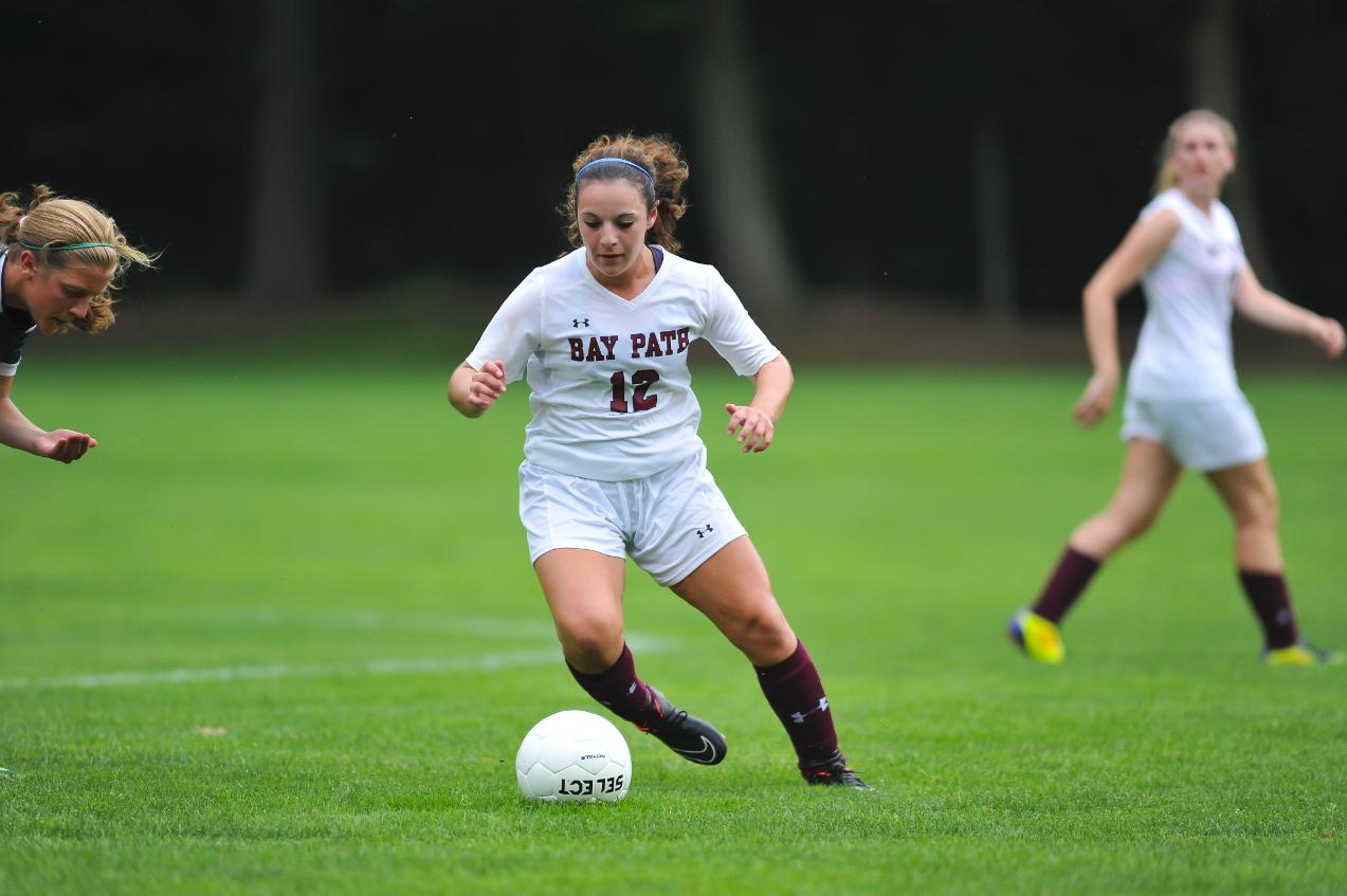 Wildcats Fall to Mount Holyoke 3-0 in Women’s Soccer Action