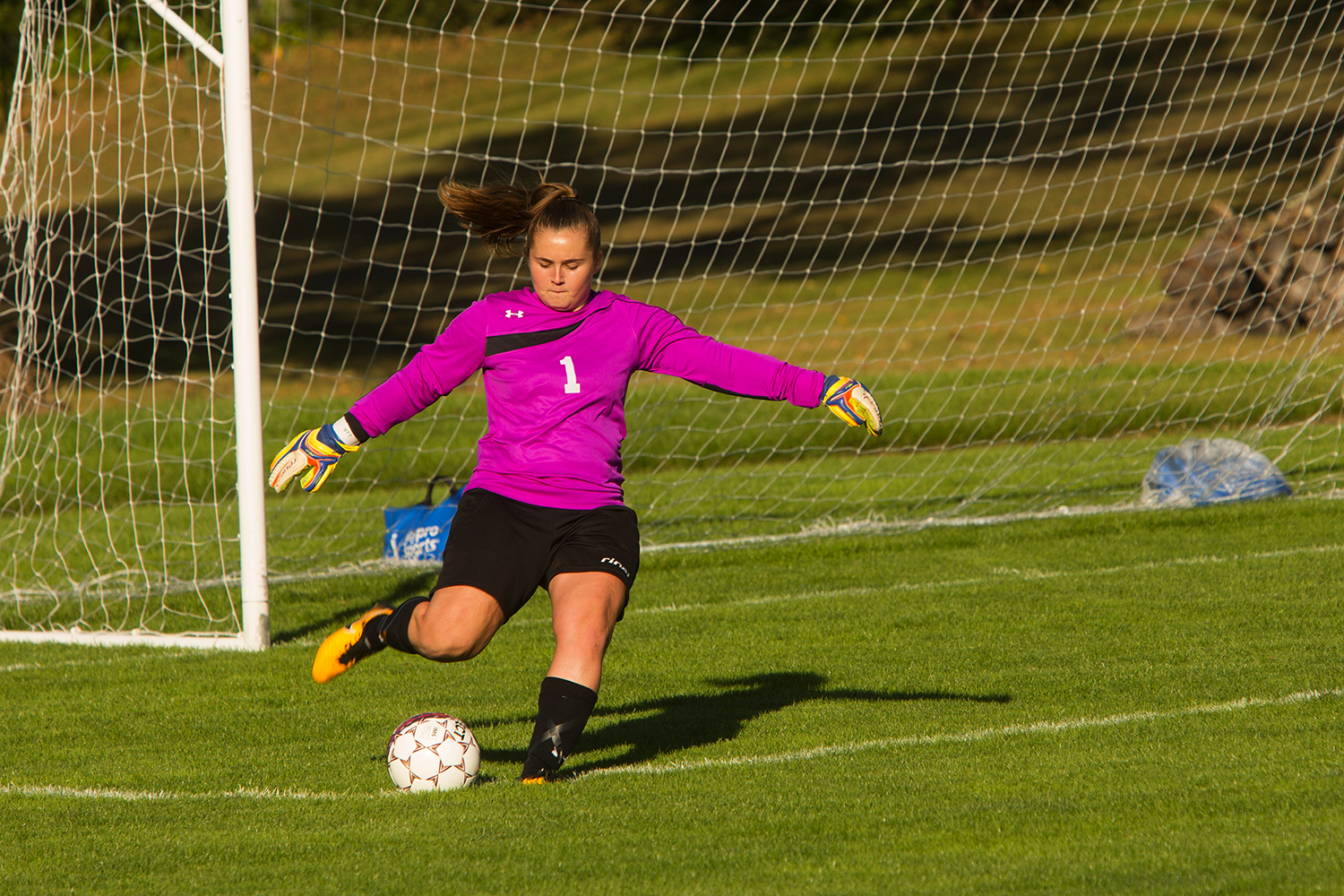 Wildcats Shut Out Beavers 6-0 in Women’s Soccer Action